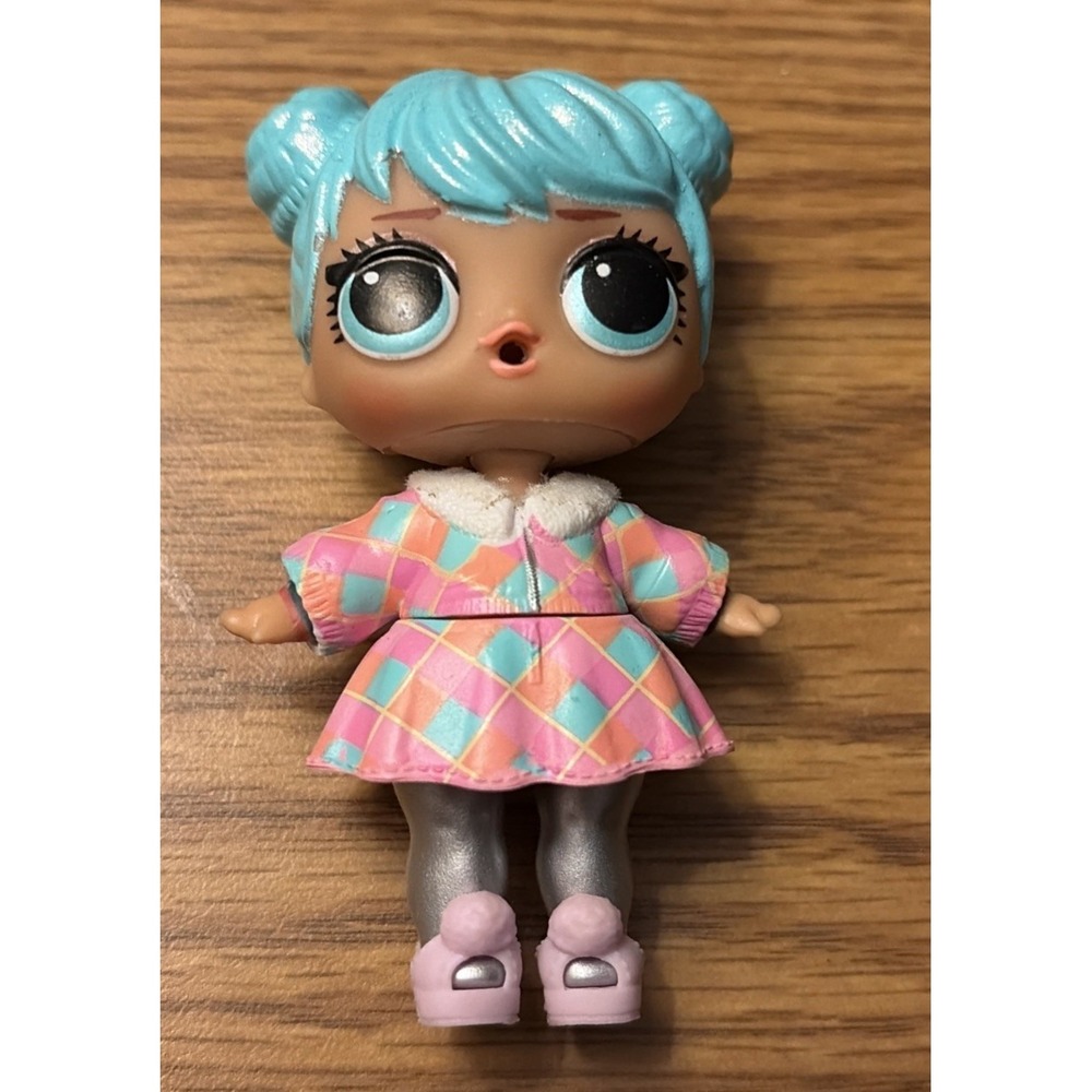 LOL Surprise Doll Winter Chill Confetti Surprise